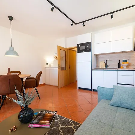Apartment Sanmarino *