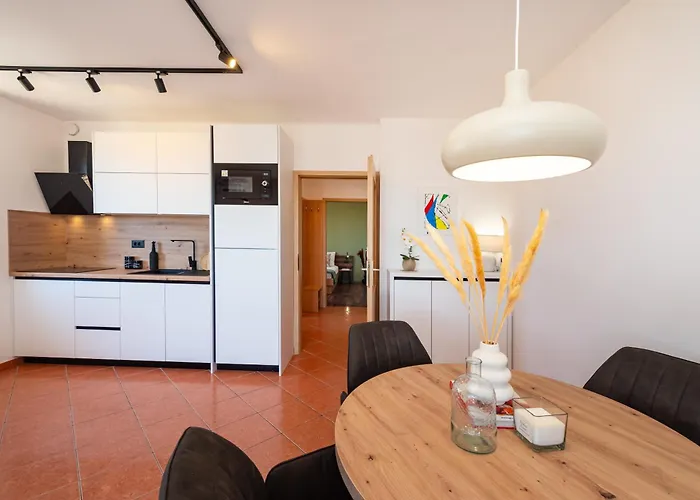 Sanmarino Apartment *