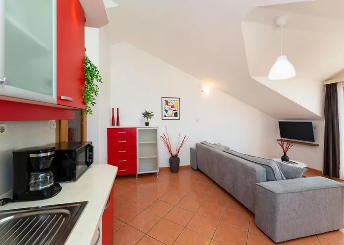 Sanmarino Apartment *
