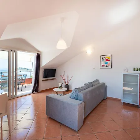 Apartment Sanmarino *