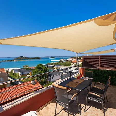 Apartament Sanmarino *