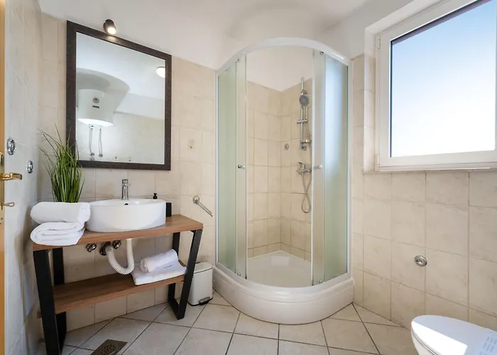 Sanmarino * Pakoštane